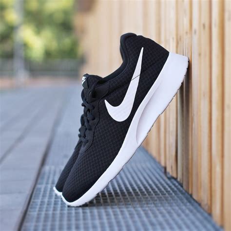 deichmann online shop schuhe herren nike|nike schuhe herren idealo.